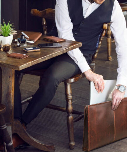 15.3 Inch Leather Laptop Sleeve Business Bag